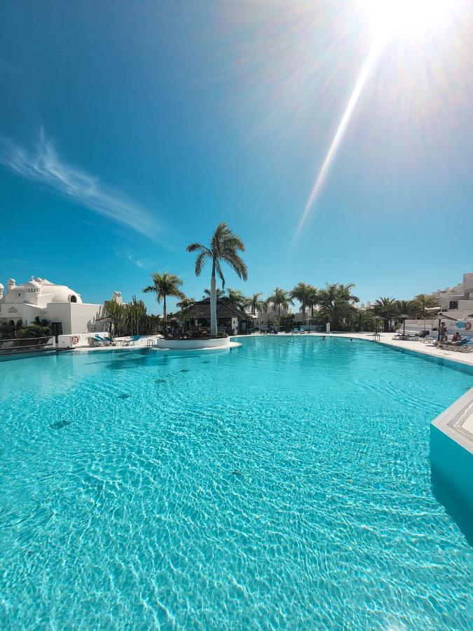 Suite Adeje Paradise With Private Jacuzzi Costa Adeje  Exterior photo